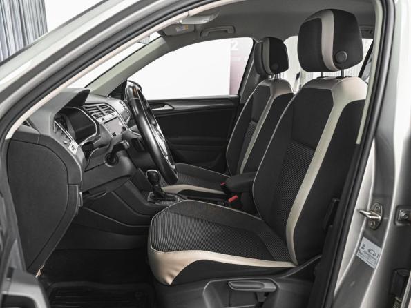 Volkswagen Tiguan II с пробегом 2018 года, цена 2 199 849 рублей, 230920 км, внедорожник, Автокод Объявления