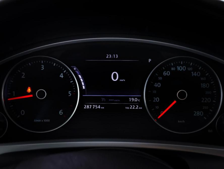 Volkswagen Touareg II Москва  - изображение 17