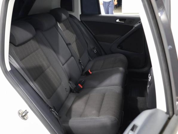 Volkswagen Tiguan I Рестайлинг с пробегом 2012 года, цена 1 379 000 рублей, 223050 км, внедорожник, Автокод Объявления