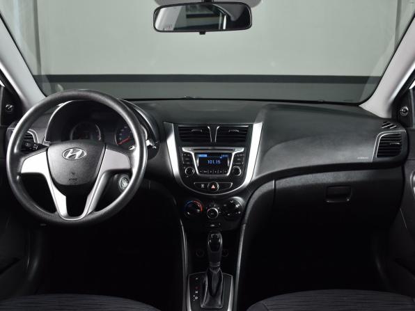 Hyundai Solaris I Рестайлинг с пробегом 2016 года, цена 1 049 999 рублей, 91104 км, седан, Автокод Объявления
