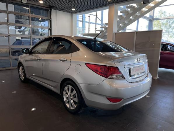 Hyundai Solaris I с пробегом 2012 года, цена 675 000 рублей, 168172 км, седан, Автокод Объявления