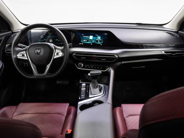 Changan Eado Plus с пробегом 2024 года, цена 1 790 000 рублей, 15895 км, седан, Автокод Объявления