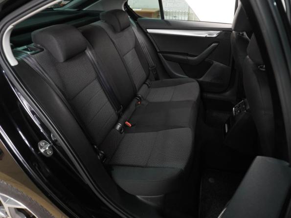 Skoda Octavia III (A7) с пробегом 2015 года, цена 1 329 000 рублей, 132231 км, лифтбек, Автокод Объявления