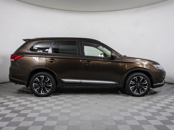 Mitsubishi Outlander III Рестайлинг 3 с пробегом 2021 года, цена 2 598 000 рублей, 69931 км, внедорожник, Автокод Объявления