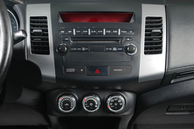 Mitsubishi Outlander II Рестайлинг с пробегом 2012 года, цена 999 000 рублей, 344000 км, внедорожник, Автокод Объявления