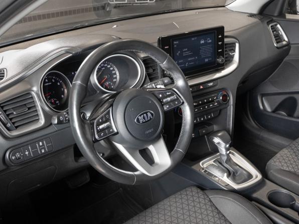 Kia Ceed III с пробегом 2020 года, цена 2 081 800 рублей, 81000 км, хэтчбек, Автокод Объявления