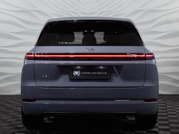 Новый Li Auto (Lixiang) L7 I Рестайлинг 2025 года, цена 10 350 000 рублей, внедорожник, Автокод Объявления