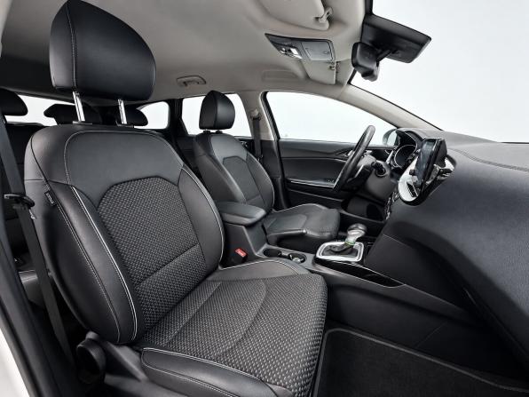 Kia Ceed III с пробегом 2020 года, цена 1 620 000 рублей, 160354 км, универсал, Автокод Объявления
