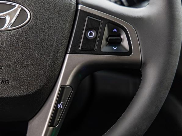 Hyundai Solaris I Рестайлинг с пробегом 2015 года, цена 1 098 000 рублей, 158203 км, хэтчбек, Автокод Объявления
