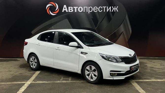 Kia Rio III Рестайлинг с пробегом 2015 года, цена 690 000 рублей, 260000 км, седан, Автокод Объявления