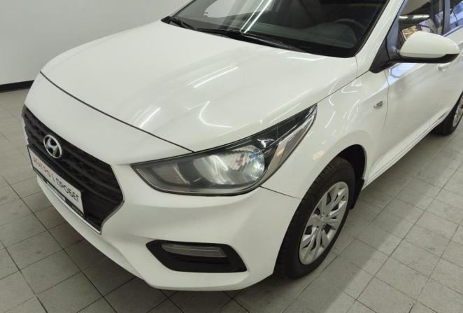 Hyundai Solaris II с пробегом 2018 года, цена 779 000 рублей, 223710 км, седан, Автокод Объявления
