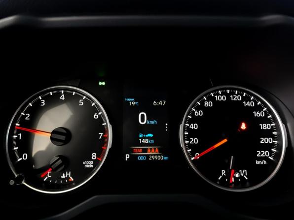 Toyota RAV4 V (XA50) с пробегом 2021 года, цена 3 350 000 рублей, 29900 км, внедорожник, Автокод Объявления