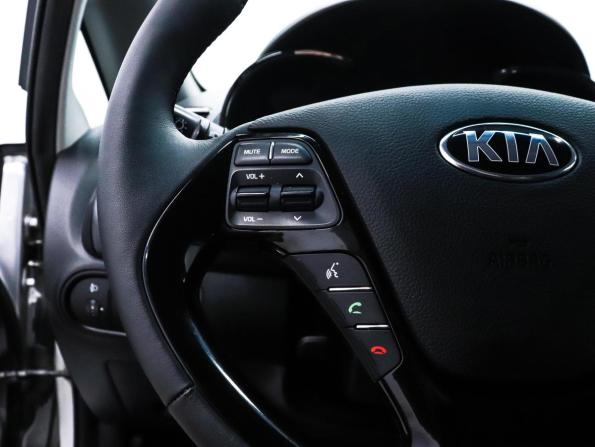 Kia Cerato III Рестайлинг (Classic) с пробегом 2017 года, цена 1 379 000 рублей, 70022 км, седан, Автокод Объявления