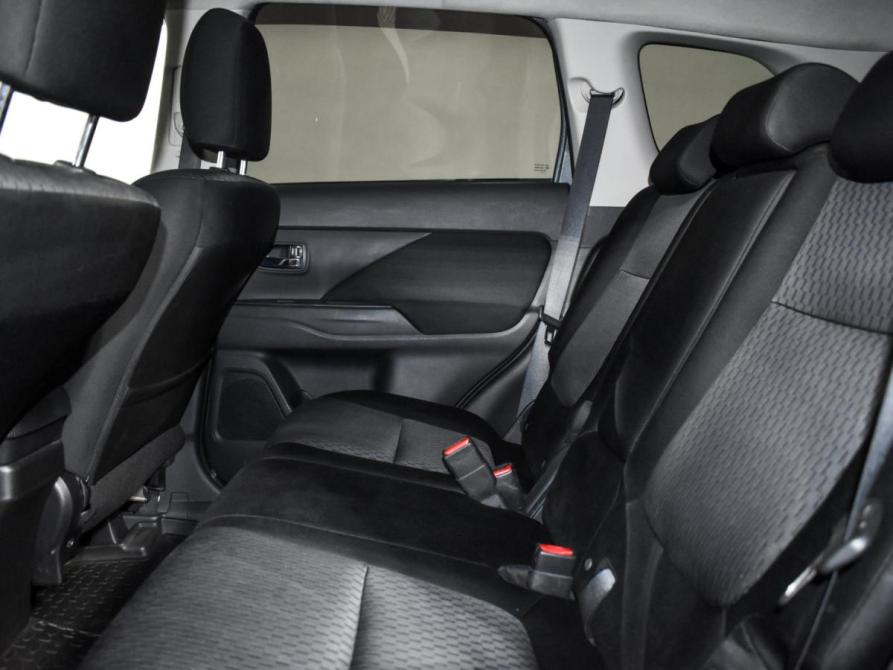 Mitsubishi Outlander III Санкт-Петербург  - изображение 13