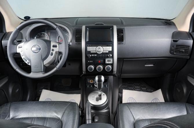 Nissan X-Trail II Рестайлинг с пробегом 2011 года, цена 1 319 000 рублей, 215234 км, внедорожник, Автокод Объявления