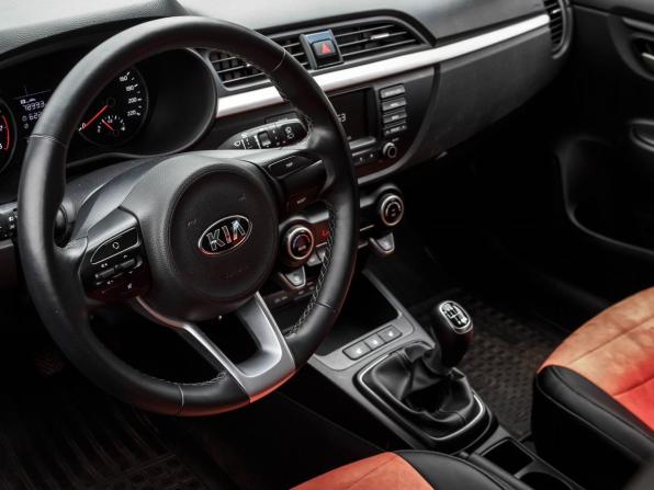 Kia Rio IV с пробегом 2020 года, цена 1 770 000 рублей, 31000 км, хэтчбек, Автокод Объявления