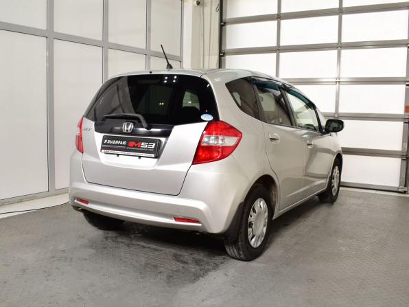 Honda Fit II с пробегом 2011 года, цена 815 999 рублей, 108874 км, хэтчбек, Автокод Объявления
