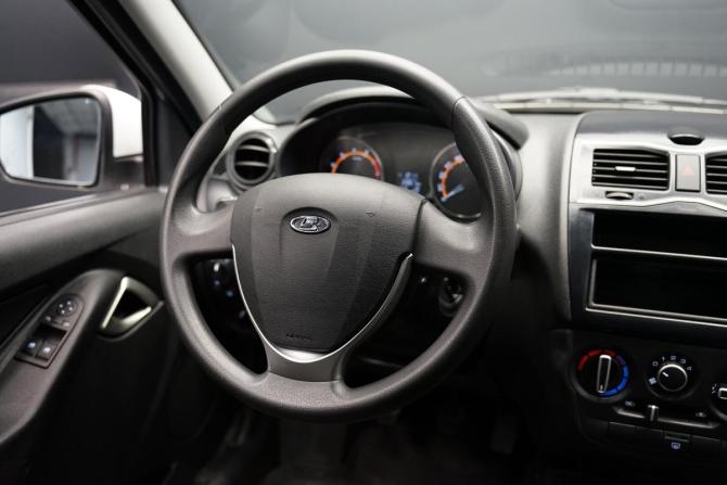 Lada (ВАЗ) Granta I Рестайлинг с пробегом 2022 года, цена 739 000 рублей, 20527 км, седан, Автокод Объявления