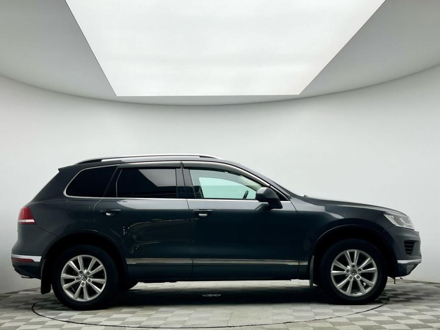 Volkswagen Touareg II Рестайлинг Мурманск  - изображение 8