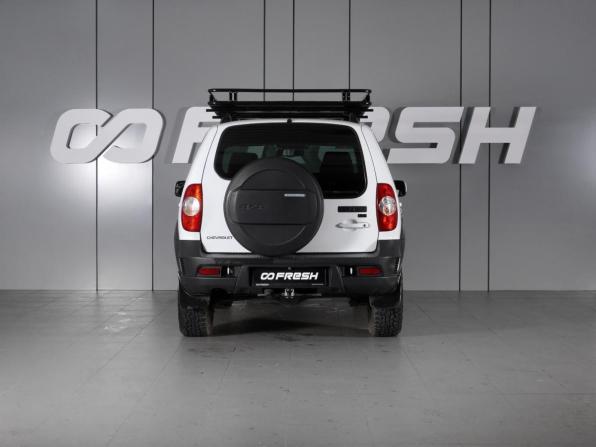 Chevrolet Niva I Рестайлинг с пробегом 2017 года, цена 1 125 000 рублей, 81518 км, внедорожник, Автокод Объявления