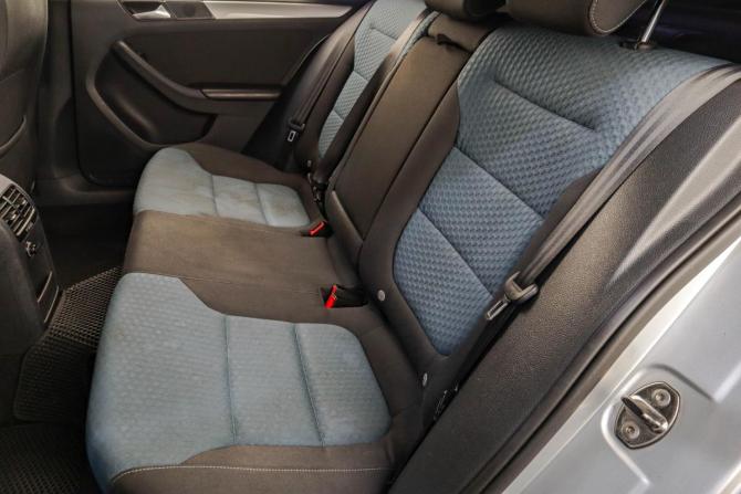 Volkswagen Jetta VI с пробегом 2013 года, цена 1 179 000 рублей, 215000 км, седан, Автокод Объявления