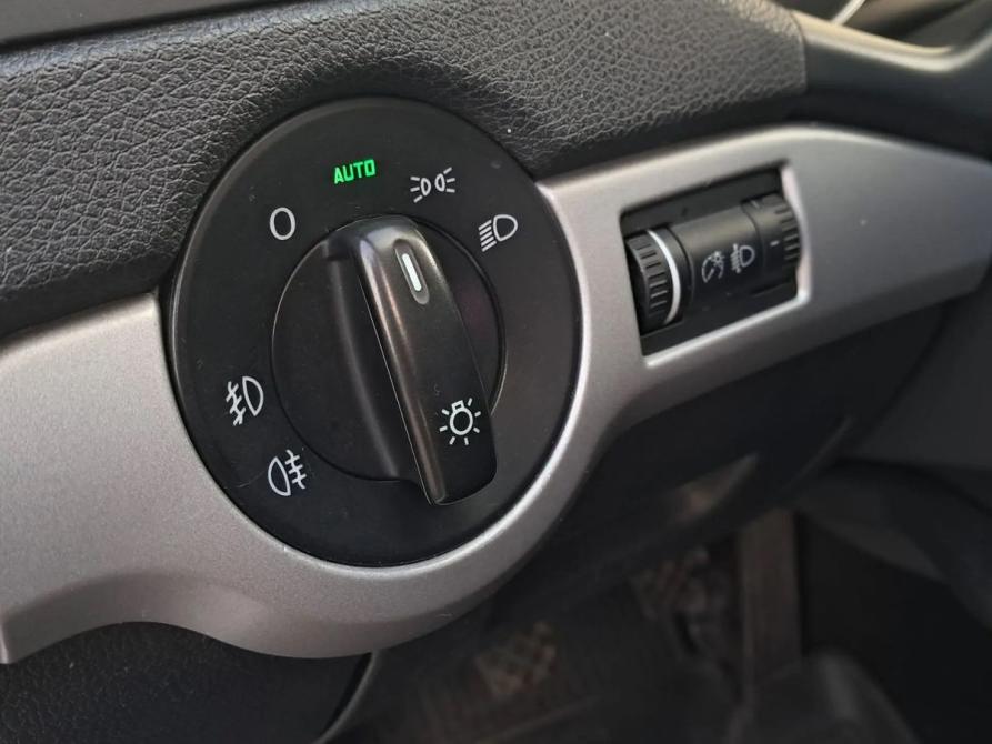 Skoda Octavia II (A5) Рестайлинг Санкт-Петербург  - изображение 12