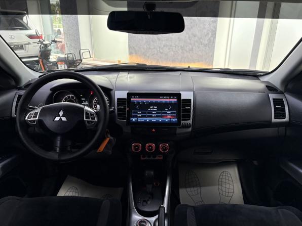 Mitsubishi Outlander II Рестайлинг с пробегом 2010 года, цена 1 095 000 рублей, 225433 км, внедорожник, Автокод Объявления