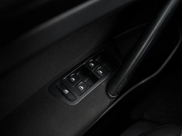 Volkswagen Golf VII с пробегом 2013 года, цена 1 125 000 рублей, 195375 км, хэтчбек, Автокод Объявления
