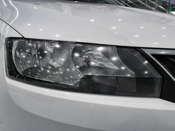 Skoda Rapid I с пробегом 2017 года, цена 850 000 рублей, 203346 км, лифтбек, Автокод Объявления