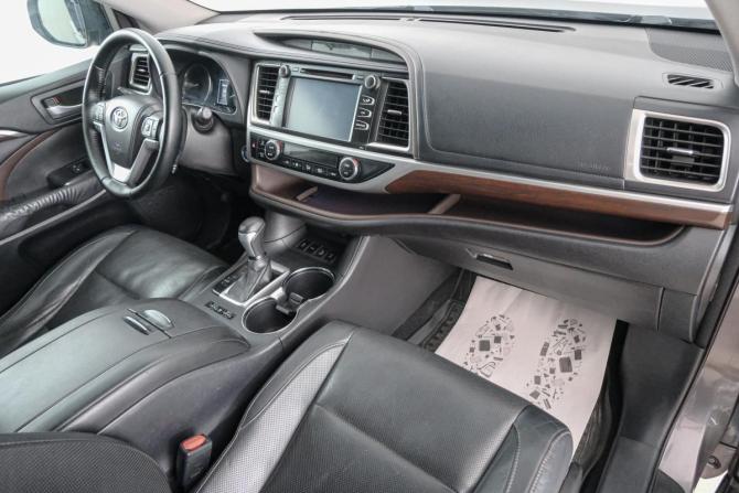 Toyota Highlander III (XU50) с пробегом 2014 года, цена 2 949 000 рублей, 212923 км, внедорожник, Автокод Объявления