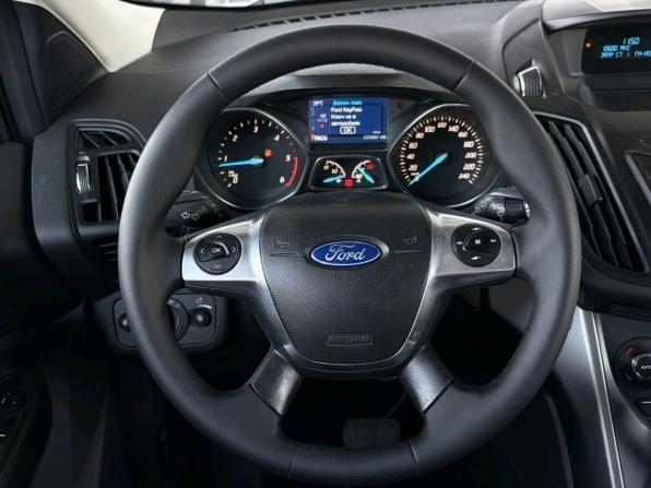 Ford Kuga II с пробегом 2014 года, цена 1 099 000 рублей, 225696 км, внедорожник, Автокод Объявления