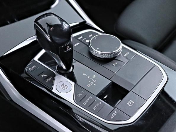 BMW 3 серии VII (G2x) с пробегом 2020 года, цена 2 680 000 рублей, 111964 км, седан, Автокод Объявления