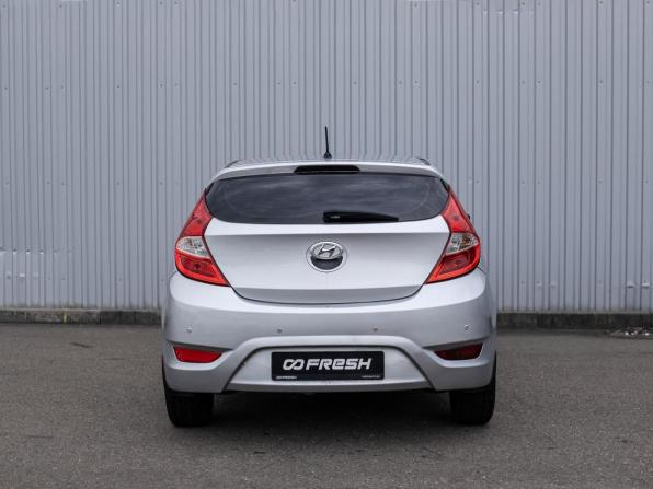Hyundai Solaris I с пробегом 2013 года, цена 680 000 рублей, 233791 км, хэтчбек, Автокод Объявления