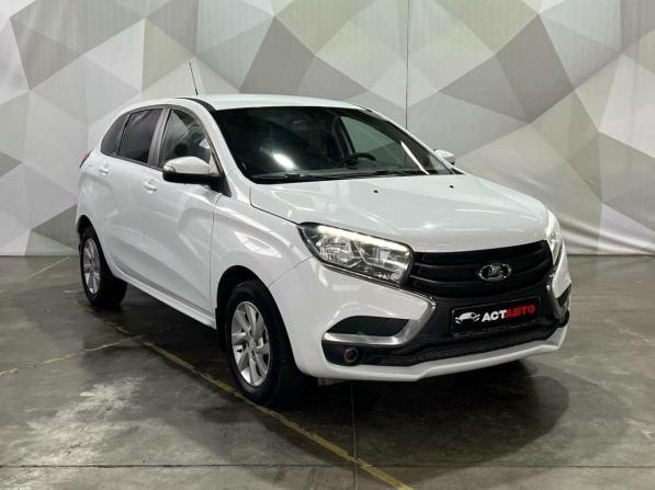 Lada (ВАЗ) XRAY I с пробегом 2017 года, цена 800 000 рублей, 135000 км, хэтчбек, Автокод Объявления