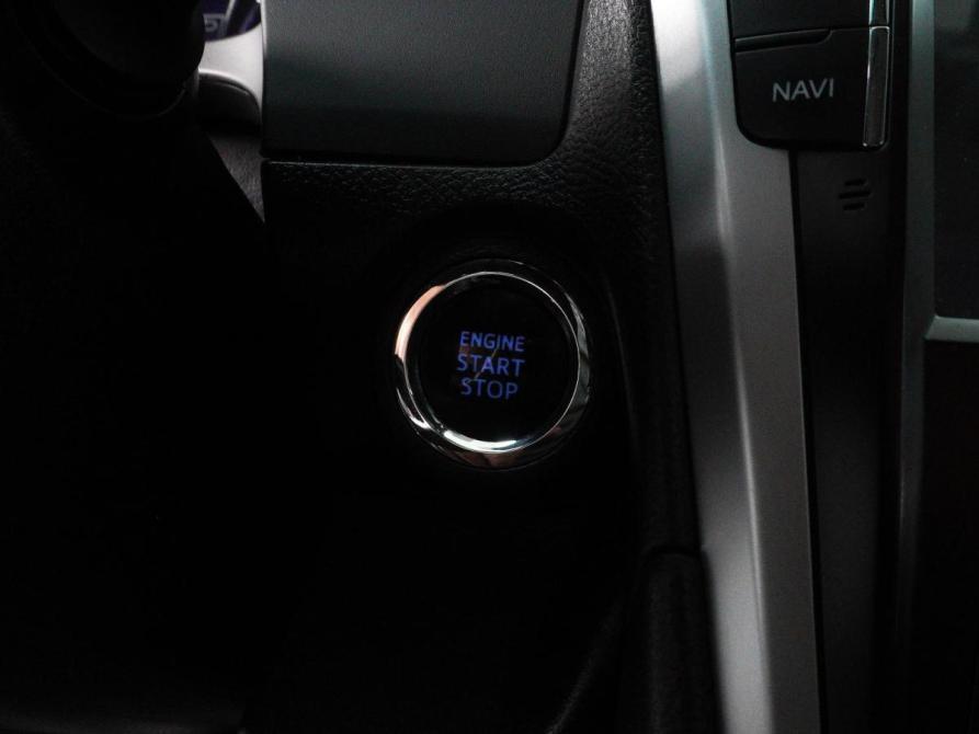 Toyota Camry VII (XV50) Рестайлинг 2 Минеральные Воды  - изображение 16