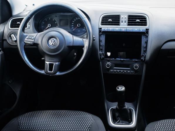 Volkswagen Polo V с пробегом 2012 года, цена 508 000 рублей, 275141 км, седан, Автокод Объявления