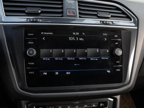 Volkswagen Tiguan II с пробегом 2020 года, цена 3 340 000 рублей, 89955 км, внедорожник, Автокод Объявления
