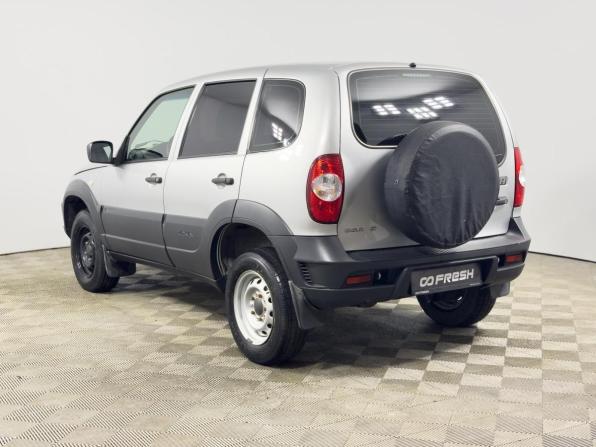 Chevrolet Niva I Рестайлинг с пробегом 2018 года, цена 669 900 рублей, 96639 км, внедорожник, Автокод Объявления