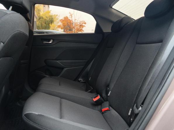 Hyundai Solaris II с пробегом 2018 года, цена 1 550 000 рублей, 27199 км, седан, Автокод Объявления