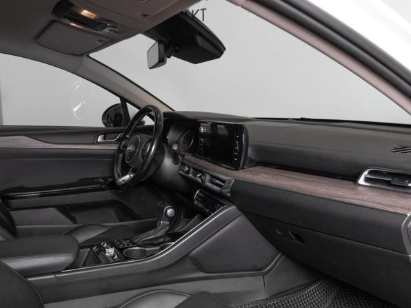 Kia K5 III с пробегом 2021 года, цена 2 276 600 рублей, 141000 км, седан, Автокод Объявления