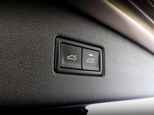 Volkswagen Tiguan II Рестайлинг с пробегом 2021 года, цена 3 100 000 рублей, 76463 км, внедорожник, Автокод Объявления