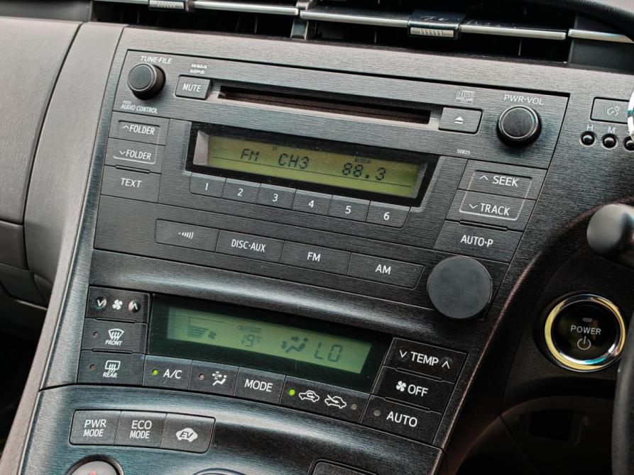 Toyota Prius III (XW30) Краснодар  - изображение 13