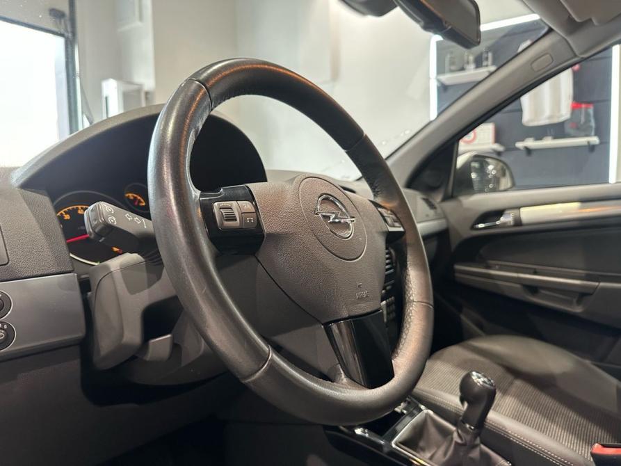 Opel Astra H Рестайлинг Москва  - изображение 12