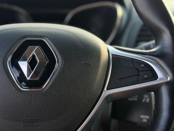 Renault Kaptur I Рестайлинг с пробегом 2021 года, цена 1 290 000 рублей, 46196 км, внедорожник, Автокод Объявления