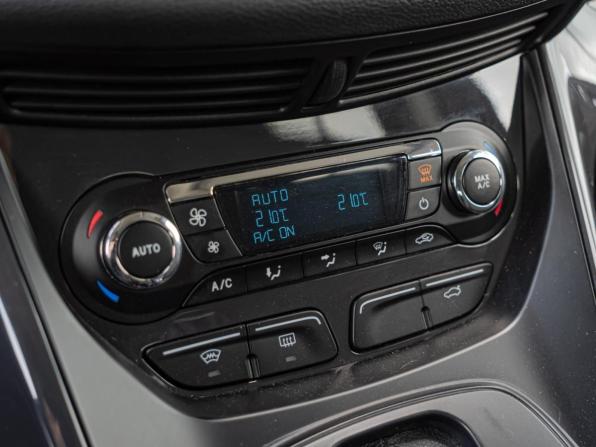 Ford Kuga II с пробегом 2013 года, цена 1 265 000 рублей, 166964 км, внедорожник, Автокод Объявления