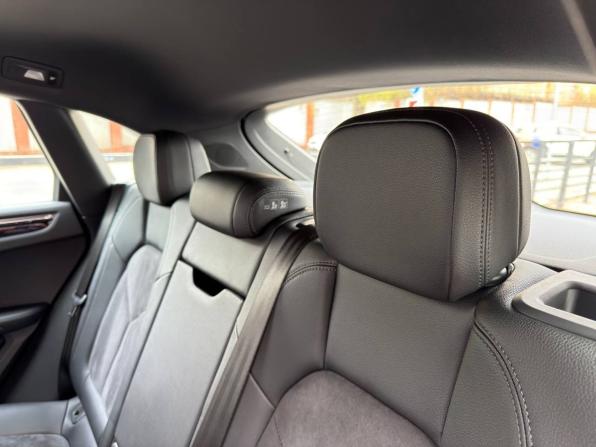 Porsche Macan I с пробегом 2015 года, цена 2 390 000 рублей, 148567 км, внедорожник, Автокод Объявления