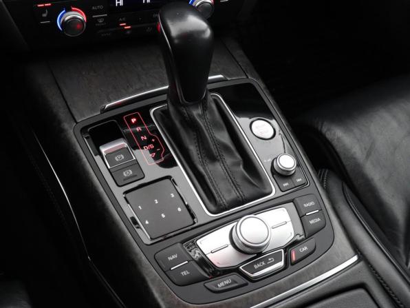 Audi A6 allroad III (C7) Рестайлинг с пробегом 2016 года, цена 2 840 000 рублей, 120000 км, универсал, Автокод Объявления