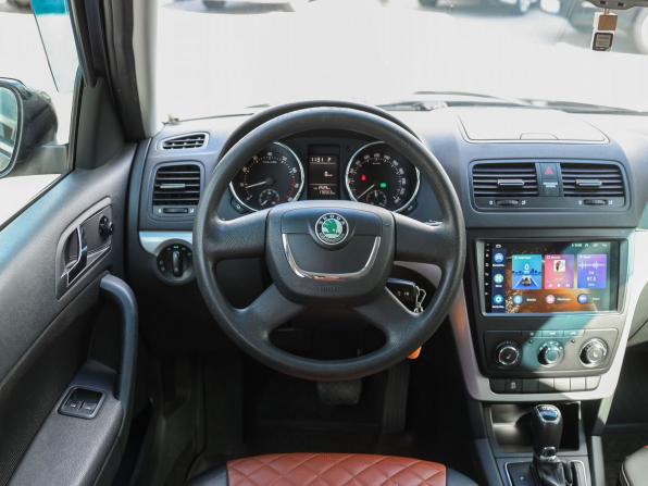 Skoda Yeti I с пробегом 2013 года, цена 859 000 рублей, 178963 км, внедорожник, Автокод Объявления