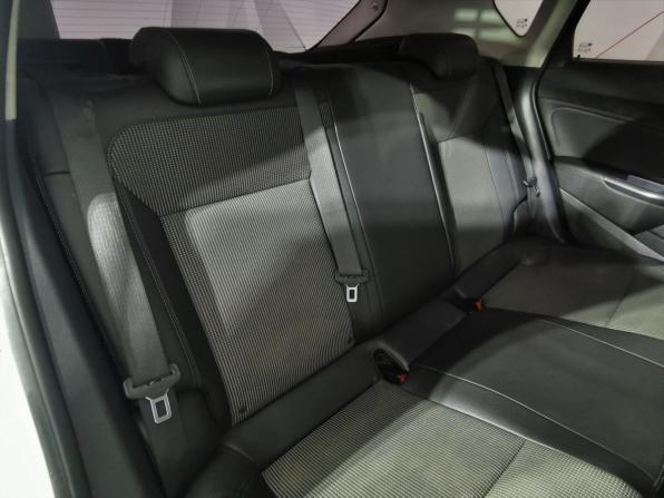 Opel Astra J с пробегом 2012 года, цена 495 000 рублей, 304856 км, хэтчбек, Автокод Объявления
