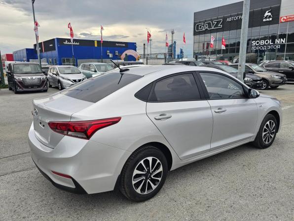 Hyundai Solaris II с пробегом 2017 года, цена 1 214 995 рублей, 78933 км, седан, Автокод Объявления